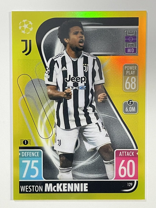 Weston McKennie Yellow Parallel Topps Match Attax Chrome 2021 2022