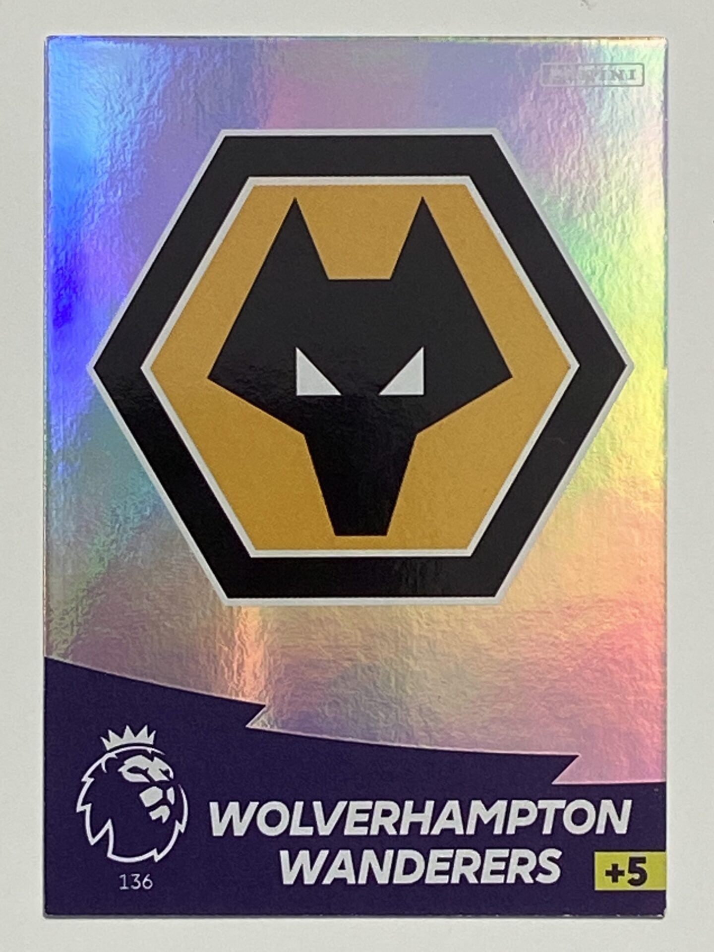 Wolves Badge Football Card &#8211; Premier League Adrenalyn XL 2020:21