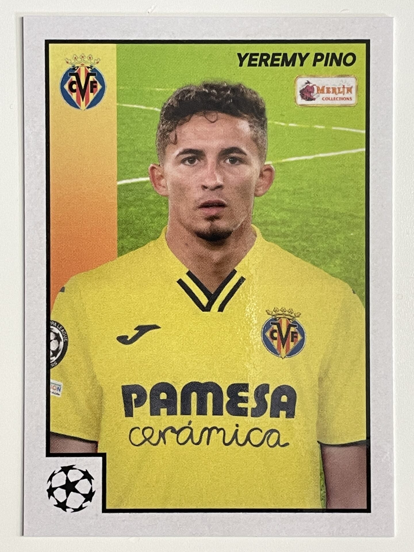 Yeremy Pino Villareal Base Topps Merlin Heritage 97 UEFA Champions League Card