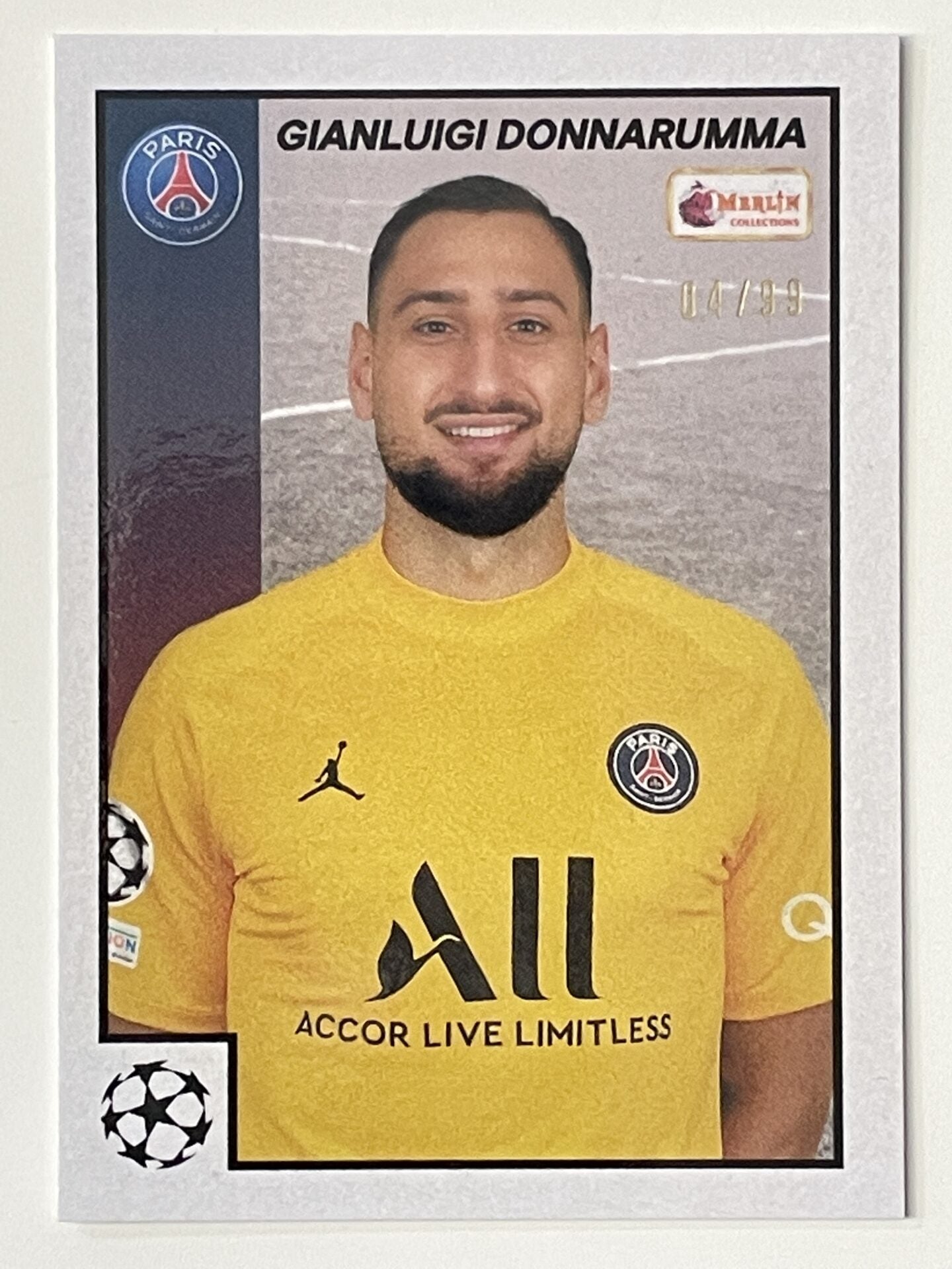 Gianluigi Donnarumma PSG Base Parallel 04:99 Topps Merlin Heritage 97 UEFA Champions League Card