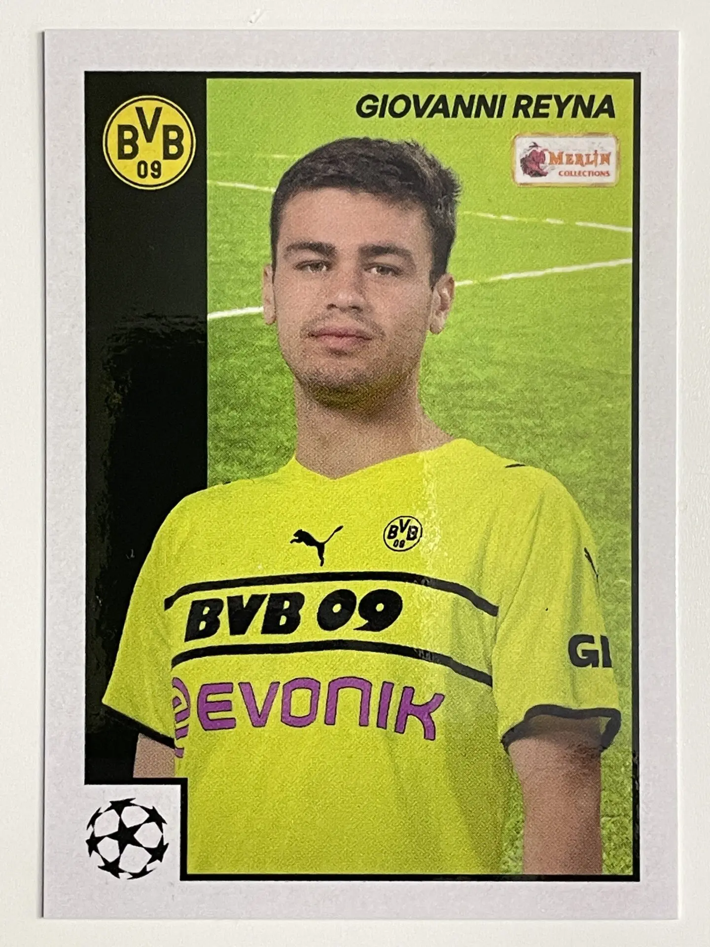 019 Giovanni Reyna Borussia Dortmund Base Topps Merlin Heritage 97 UEFA  Champions League Hobby Card