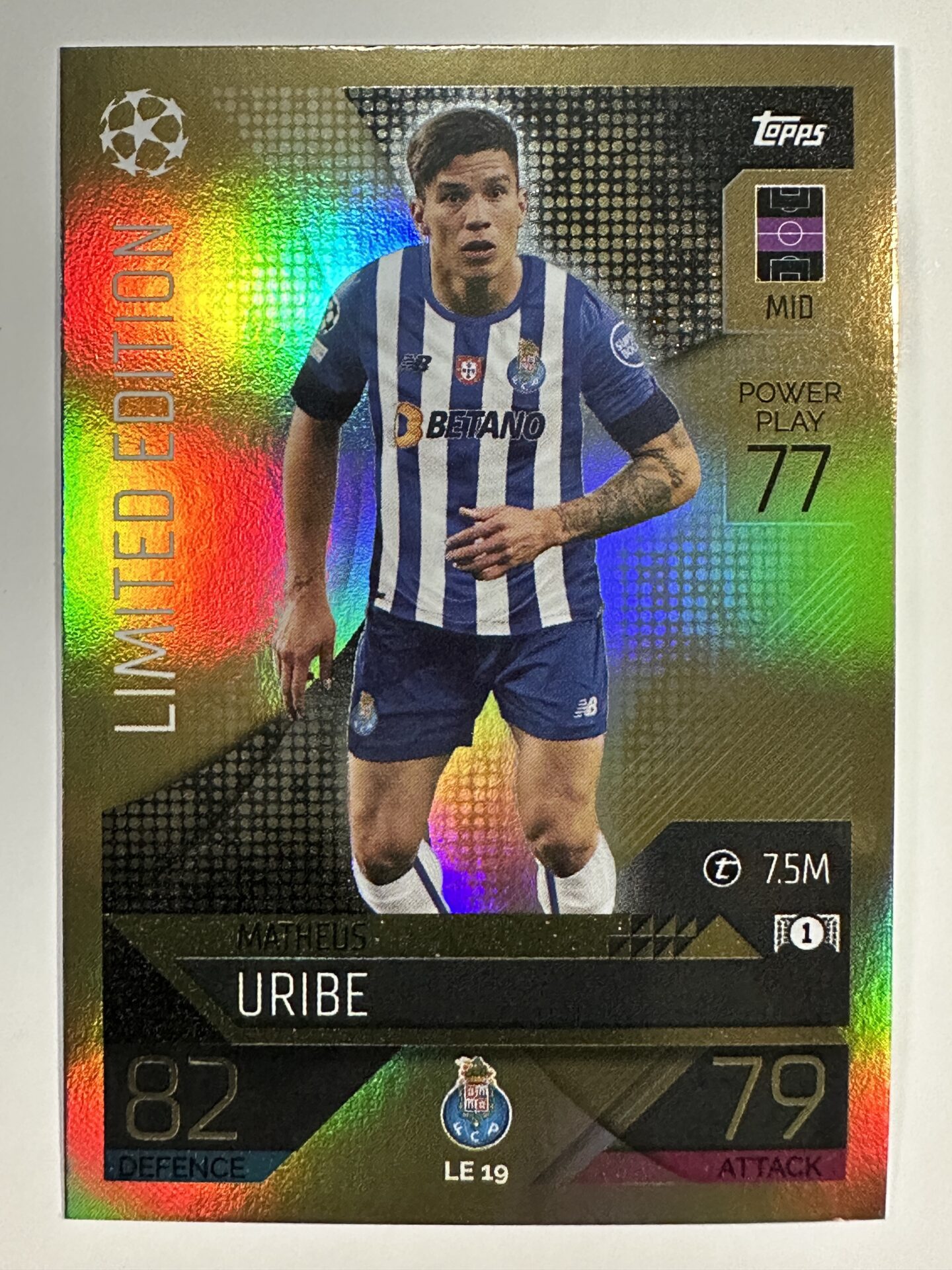 LE19 Matheus Uribe Limited Edition (Porto) Topps Match Attax 2022